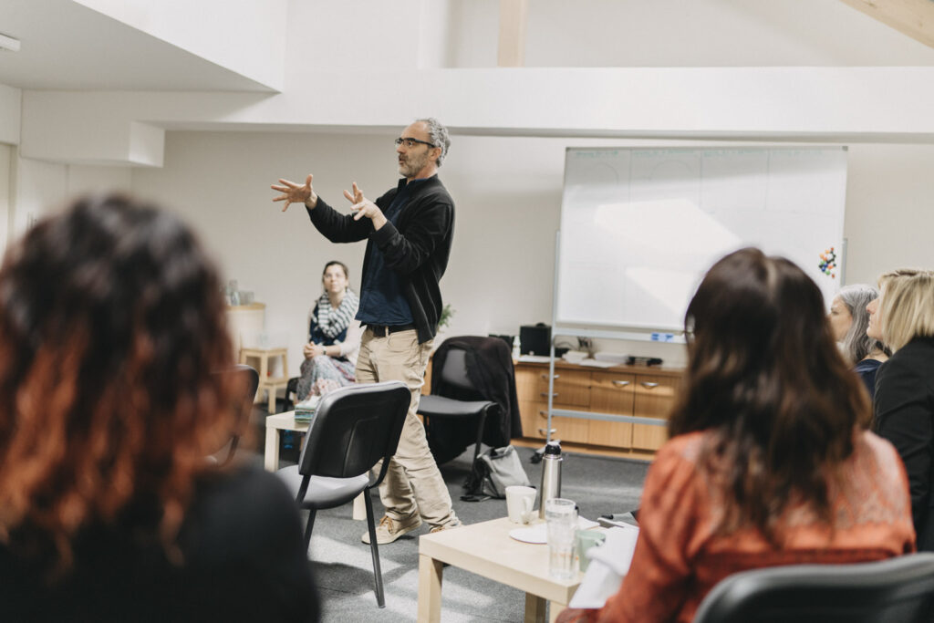 samuel-schurer-vyuziti-analyzy-ranych-vzpominek-v-parovem-poradenstvi-a-terapii